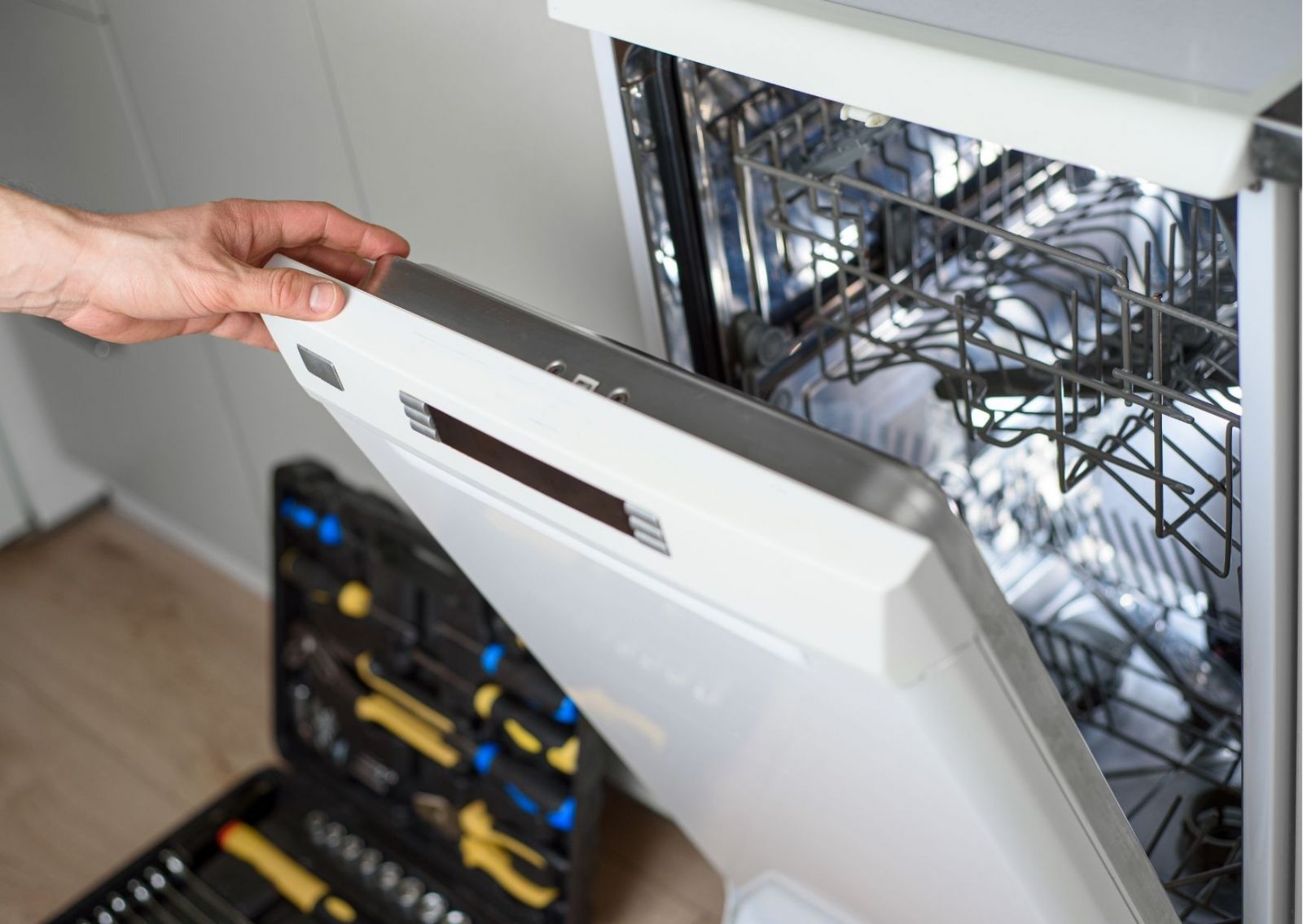 Karşıyaka Beyaz Eşya Servisi Görseli